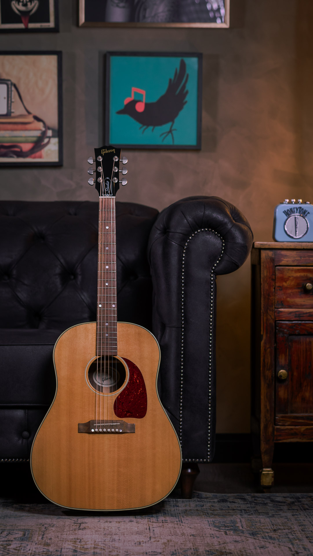 ★ Gibson J-45 TV ★ Gibson J-45 